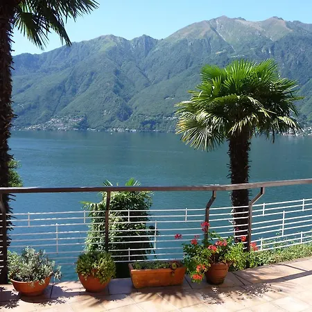 Apartment Casa Roccia Pino Lago Maggiore