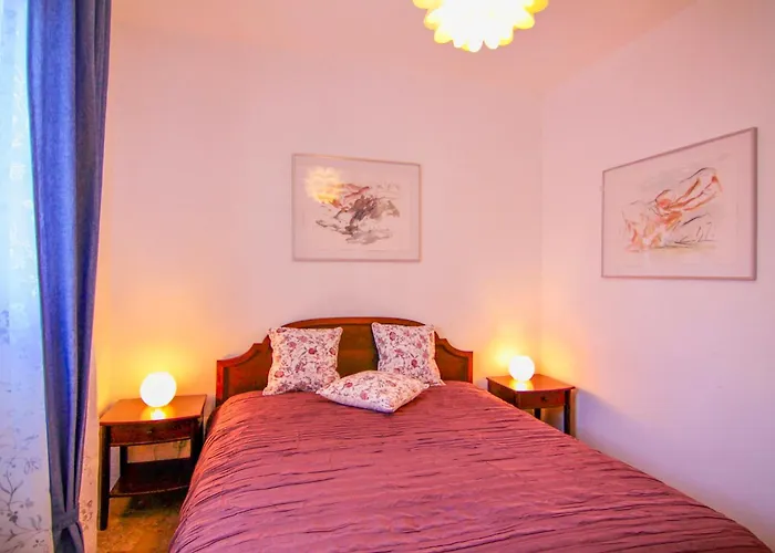 아파트 Casa Roccia Pino Lago Maggiore